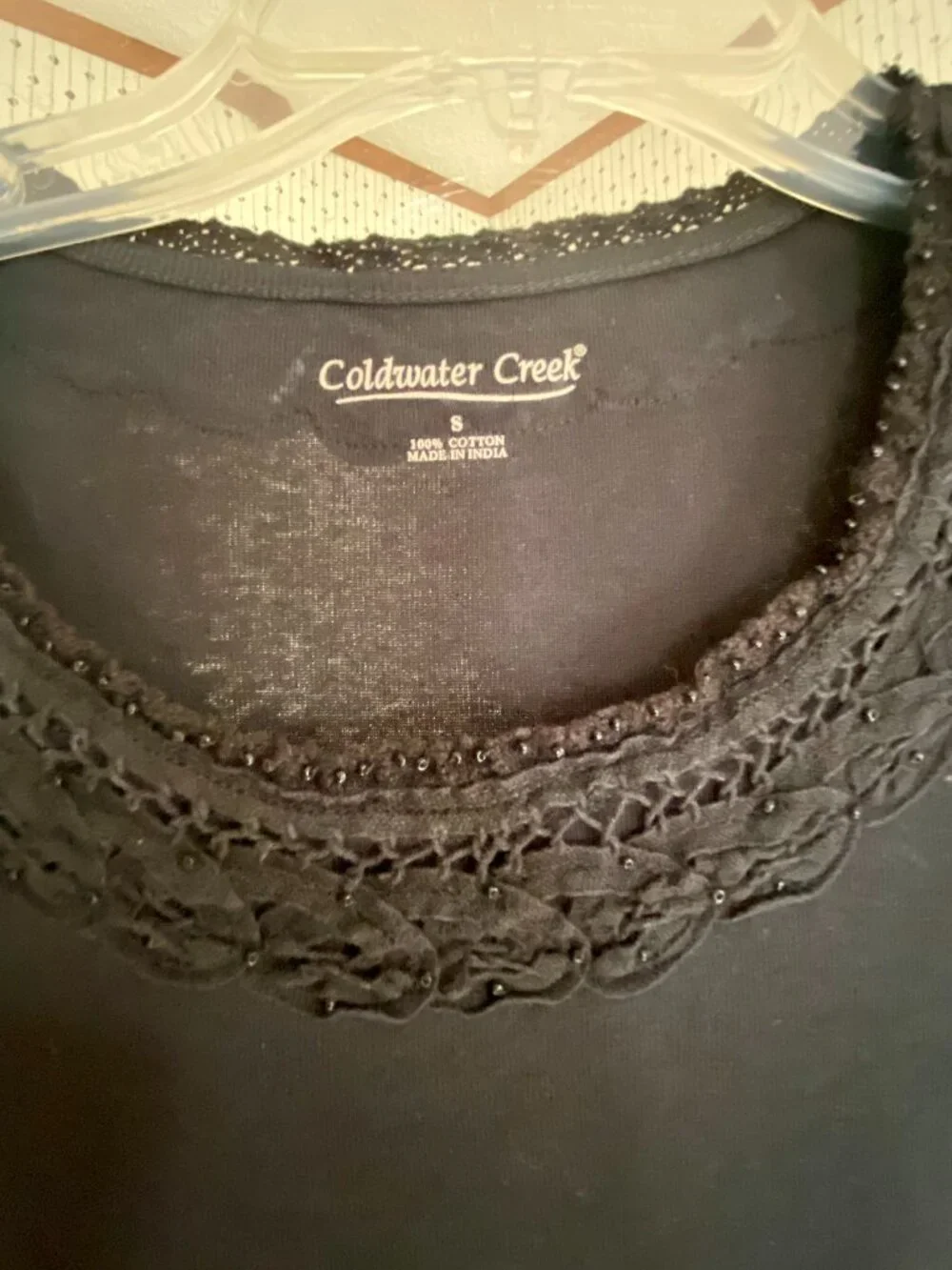 LADIES SIZE SMALL COLDWATER CREEK TEE
